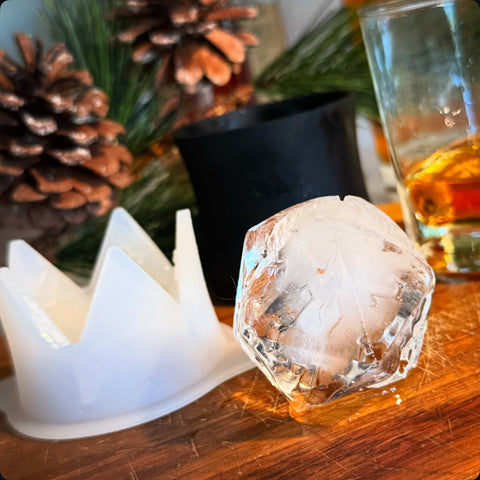 The Boulder® Ice Mold - Whiskey Stone 55mm D20