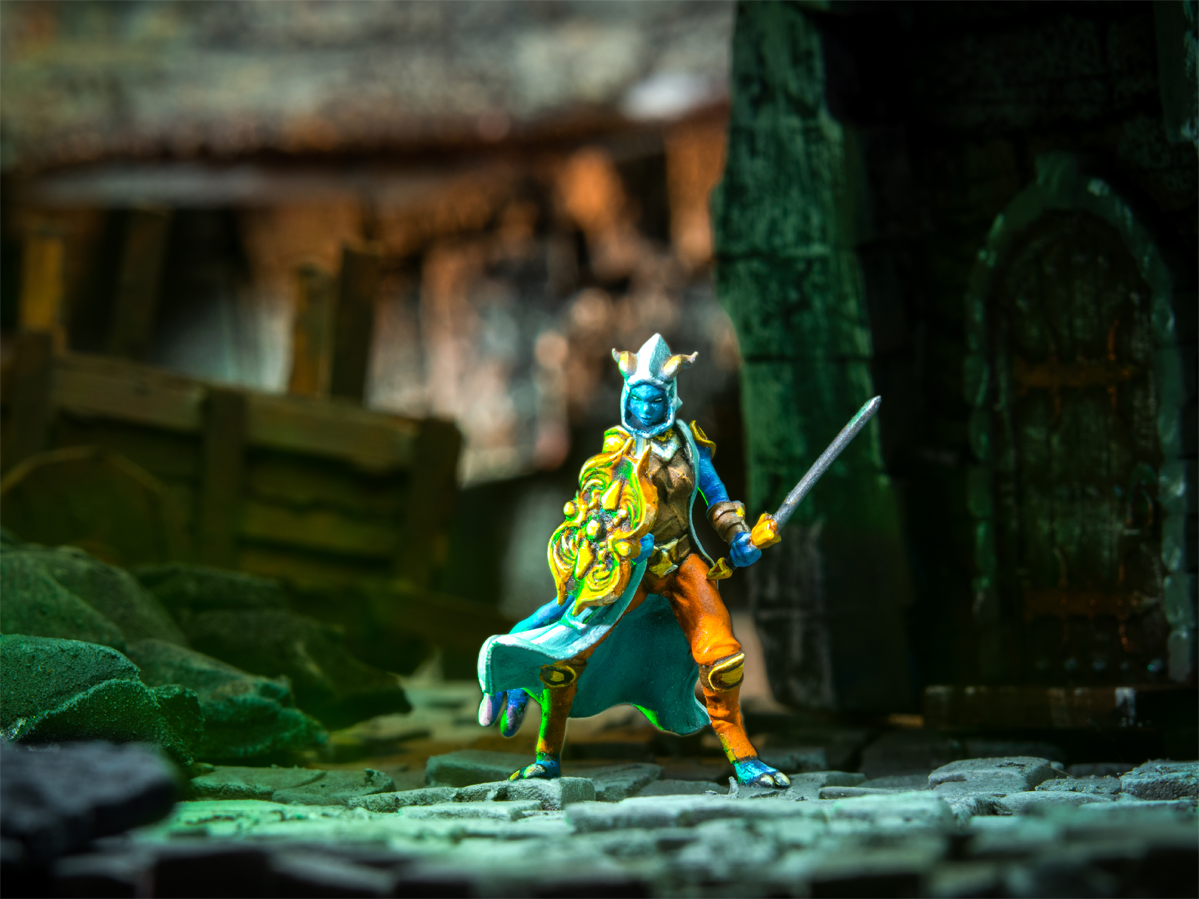 Ubagabi - Demonkin Female Medium Miniature by Adventurers & Adversaries - A&A 0052