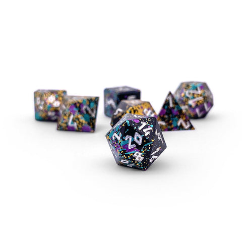 Court Jester - Pebble™ 10mm Set 6063 Aluminum Wondrous Dice